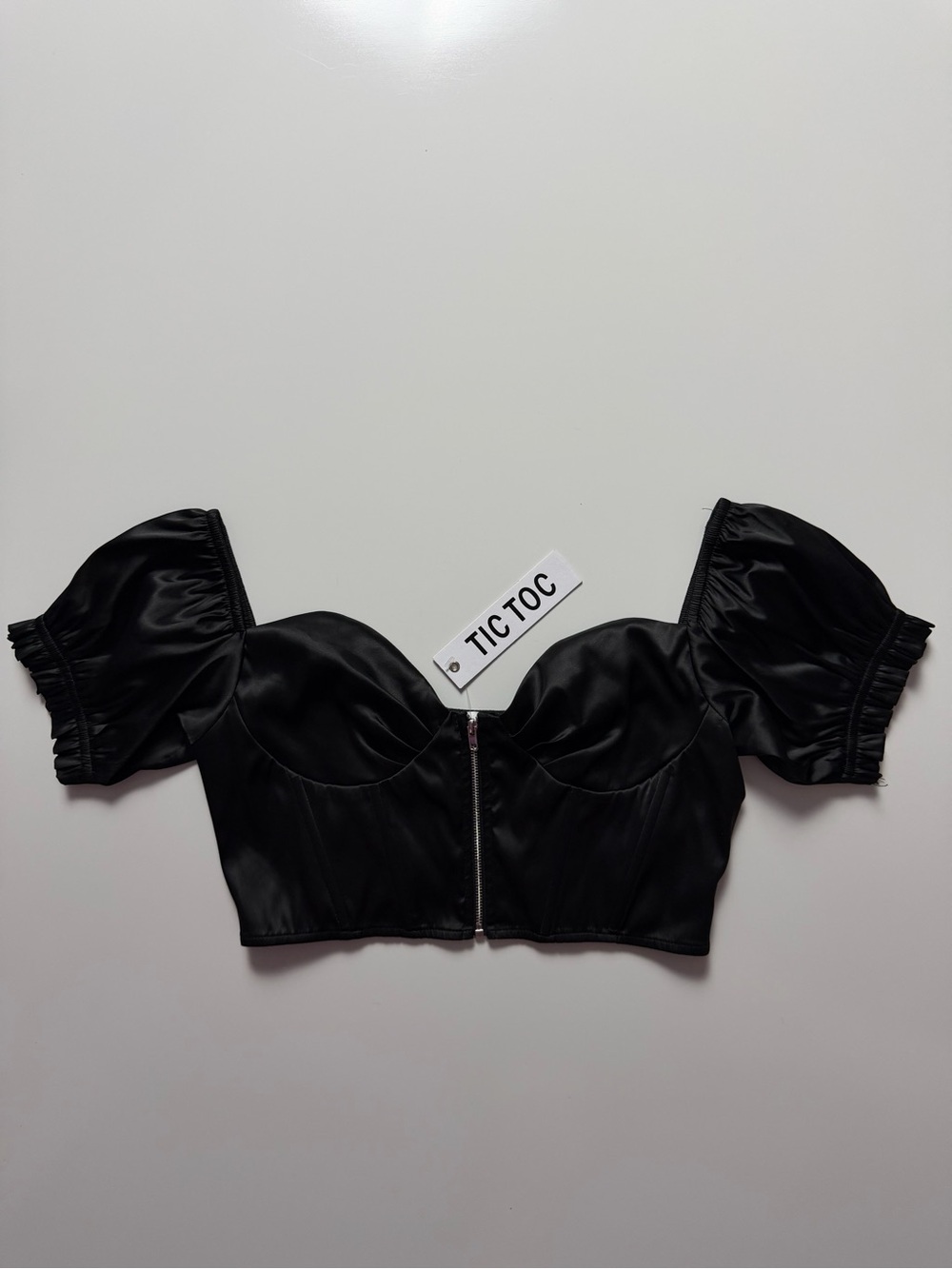 NWT TIC TOC Cropped Top, Black, Size M